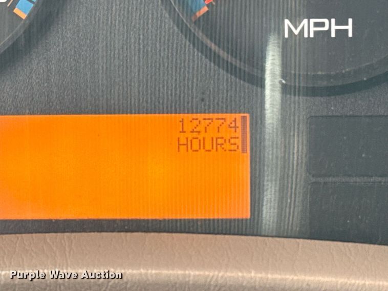 image for item EG5895 2008 International Workstar 7400 Crew Cab utility / service truck