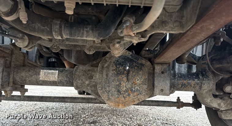 image for item EG5914 2019 Chevrolet Silverado 4500HD Crew Cab utility / service truck