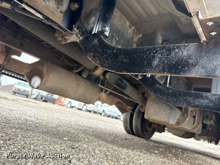 image for item EG5914 2019 Chevrolet Silverado 4500HD Crew Cab utility / service truck