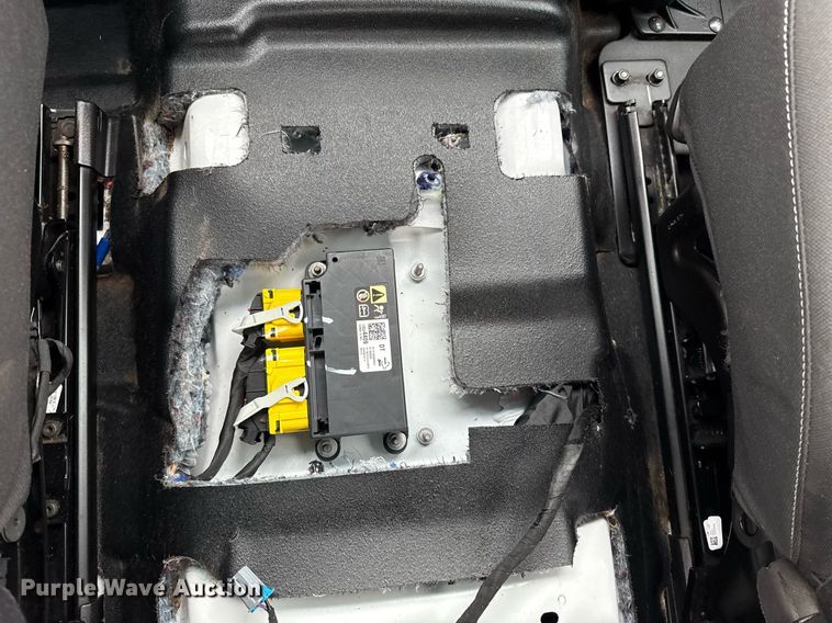 image for item EG5914 2019 Chevrolet Silverado 4500HD Crew Cab utility / service truck