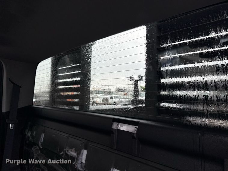 image for item EG5914 2019 Chevrolet Silverado 4500HD Crew Cab utility / service truck