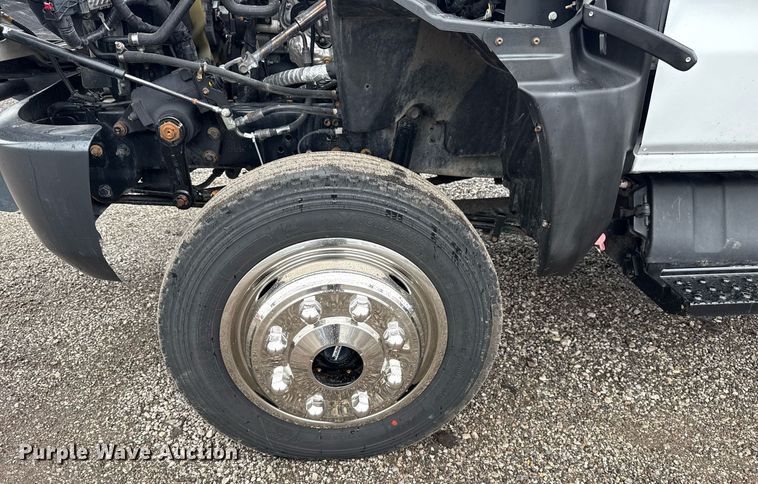 image for item EG5914 2019 Chevrolet Silverado 4500HD Crew Cab utility / service truck