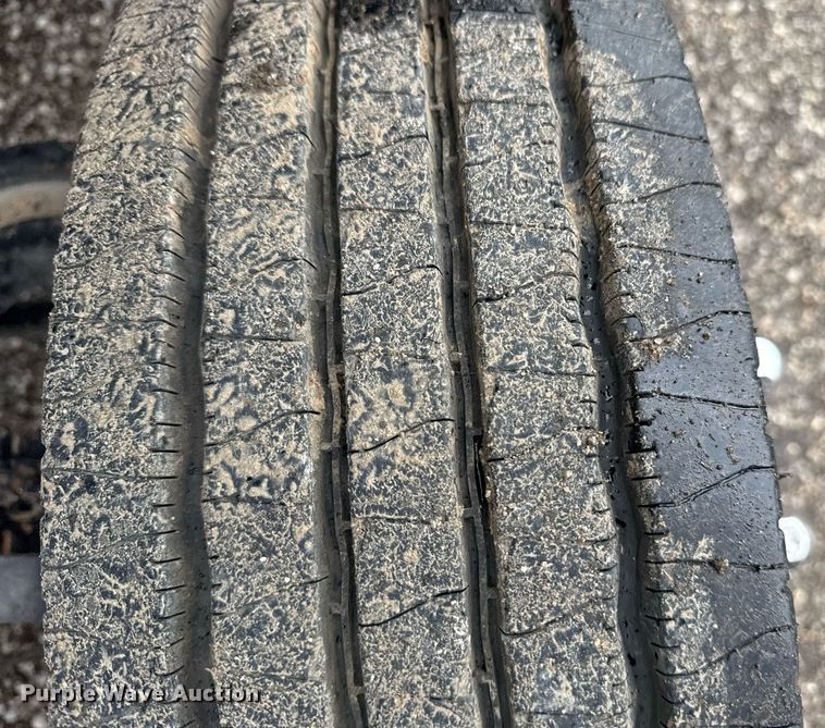 image for item EG5914 2019 Chevrolet Silverado 4500HD Crew Cab utility / service truck