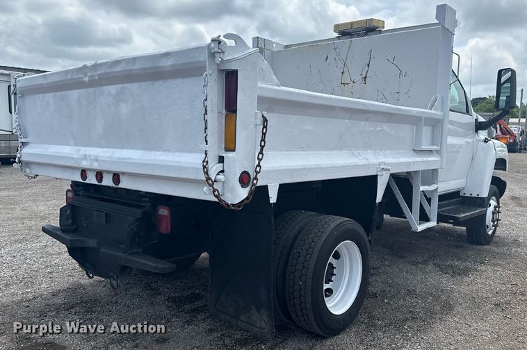 image for item EG5929 2007 GMC C4500 dump truck
