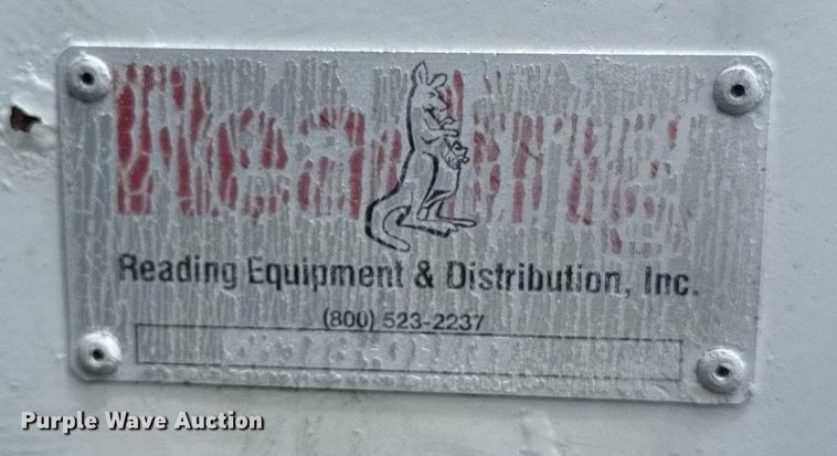 image for item EG5929 2007 GMC C4500 dump truck