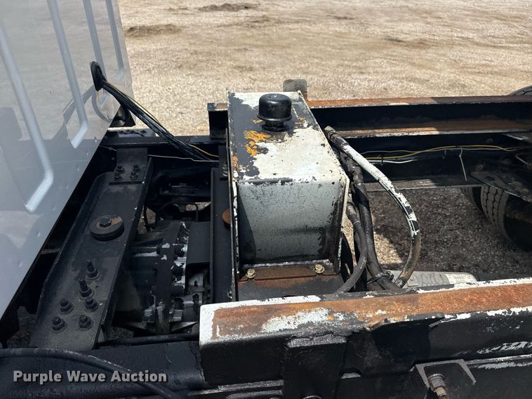 image for item EG5929 2007 GMC C4500 dump truck