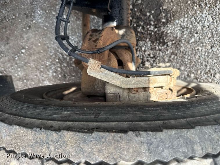 image for item EG5929 2007 GMC C4500 dump truck