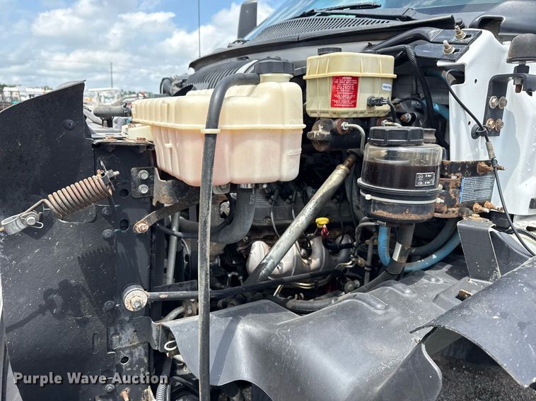 image for item EG5929 2007 GMC C4500 dump truck