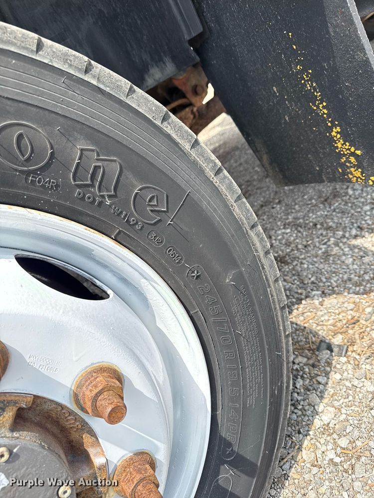 image for item EG5929 2007 GMC C4500 dump truck