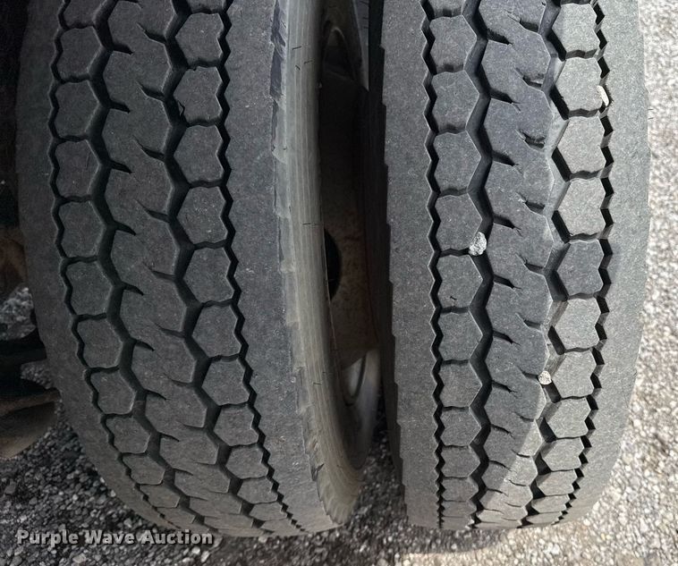 image for item EG5929 2007 GMC C4500 dump truck