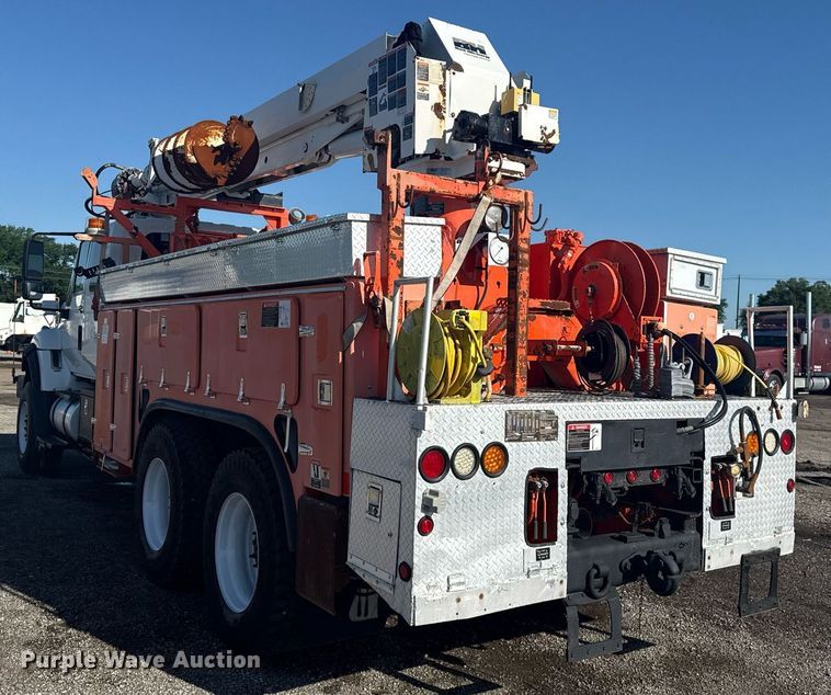 image for item EG5932 2011 International 7500 Ext. Cab digger derrick truck