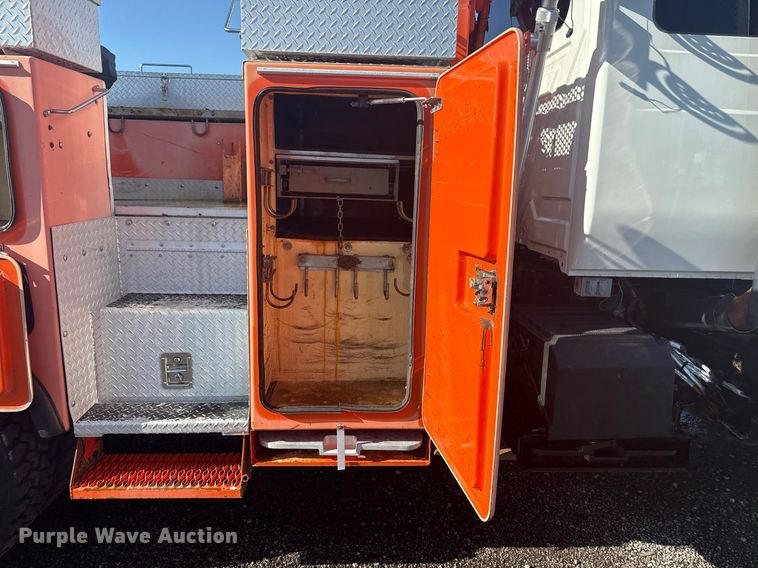 image for item EG5932 2011 International 7500 Ext. Cab digger derrick truck