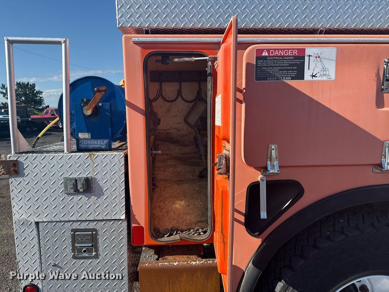 image for item EG5932 2011 International 7500 Ext. Cab digger derrick truck