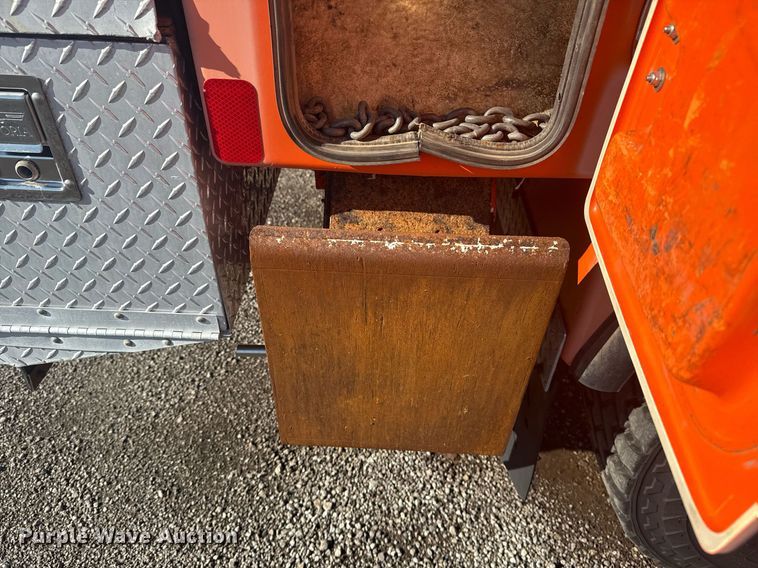 image for item EG5932 2011 International 7500 Ext. Cab digger derrick truck