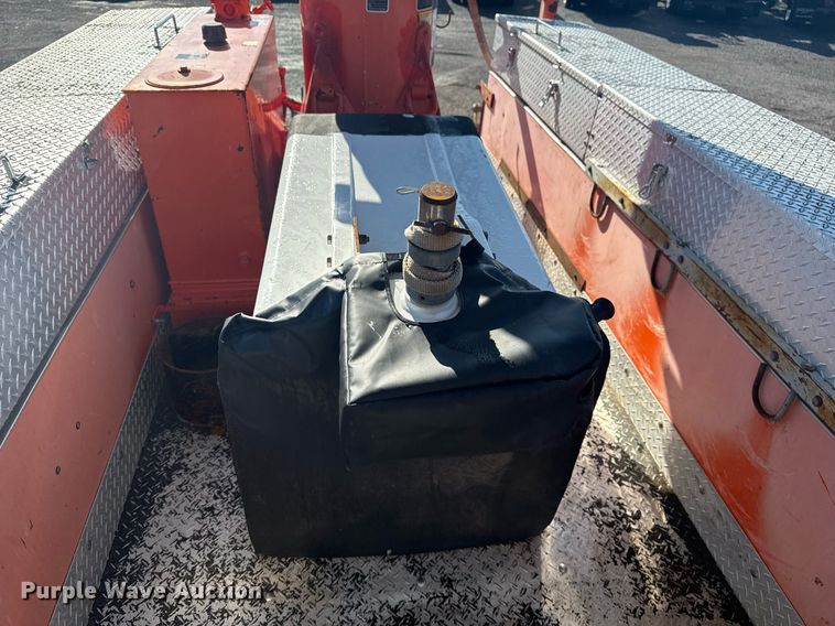 image for item EG5932 2011 International 7500 Ext. Cab digger derrick truck