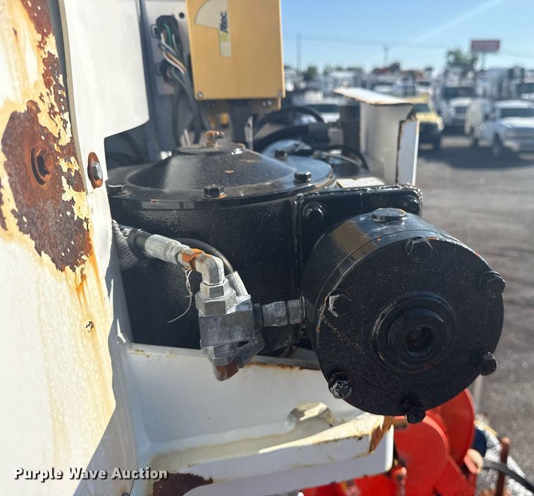 image for item EG5932 2011 International 7500 Ext. Cab digger derrick truck