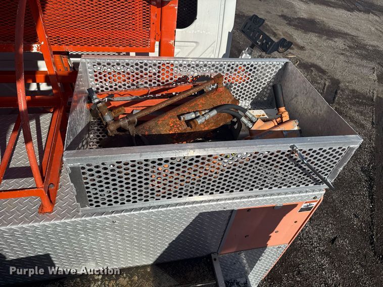 image for item EG5932 2011 International 7500 Ext. Cab digger derrick truck