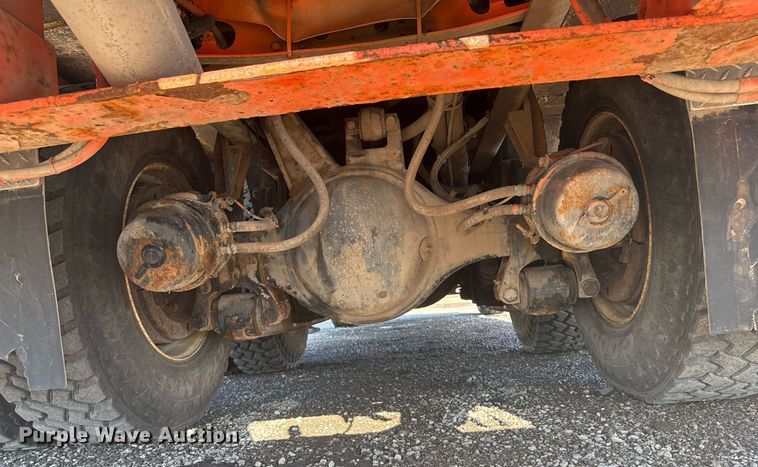 image for item EG5932 2011 International 7500 Ext. Cab digger derrick truck