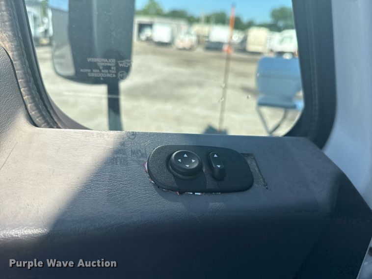 image for item EG5932 2011 International 7500 Ext. Cab digger derrick truck