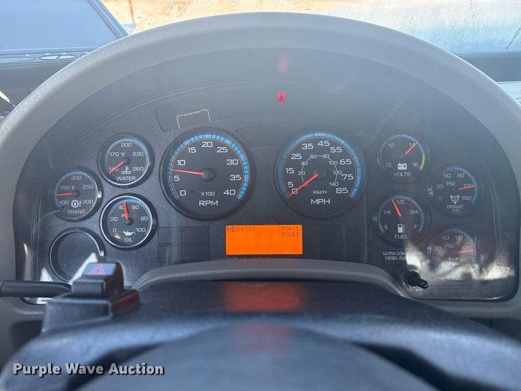 image for item EG5932 2011 International 7500 Ext. Cab digger derrick truck