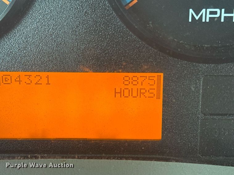 image for item EG5932 2011 International 7500 Ext. Cab digger derrick truck