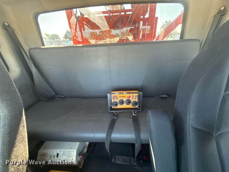 image for item EG5932 2011 International 7500 Ext. Cab digger derrick truck