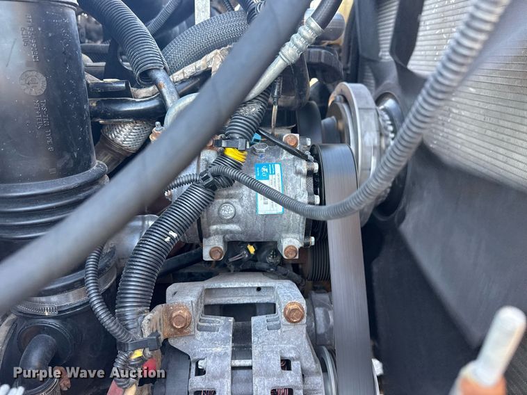 image for item EG5932 2011 International 7500 Ext. Cab digger derrick truck