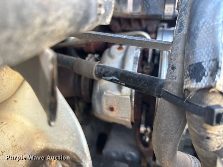 image for item EG5932 2011 International 7500 Ext. Cab digger derrick truck