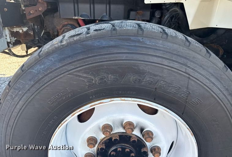 image for item EG5932 2011 International 7500 Ext. Cab digger derrick truck