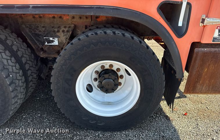 image for item EG5932 2011 International 7500 Ext. Cab digger derrick truck