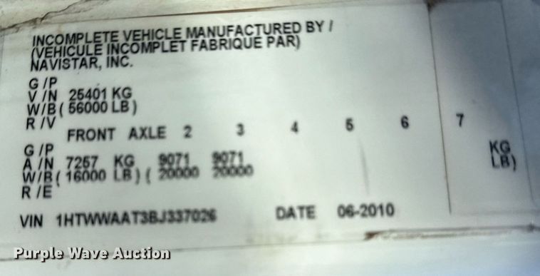 image for item EG5932 2011 International 7500 Ext. Cab digger derrick truck