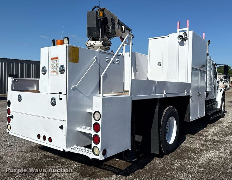 image for item EG5933 2006 Freightliner Business Class M2 Crew Cab utility / service truck