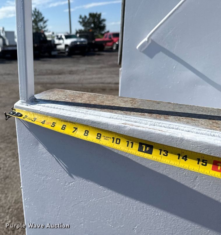 image for item EG5933 2006 Freightliner Business Class M2 Crew Cab utility / service truck