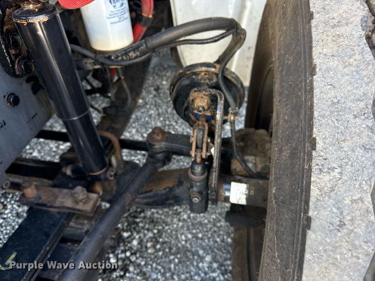 image for item EG5933 2006 Freightliner Business Class M2 Crew Cab utility / service truck