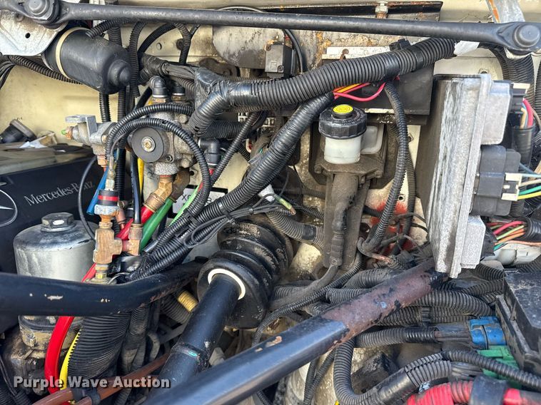 image for item EG5933 2006 Freightliner Business Class M2 Crew Cab utility / service truck