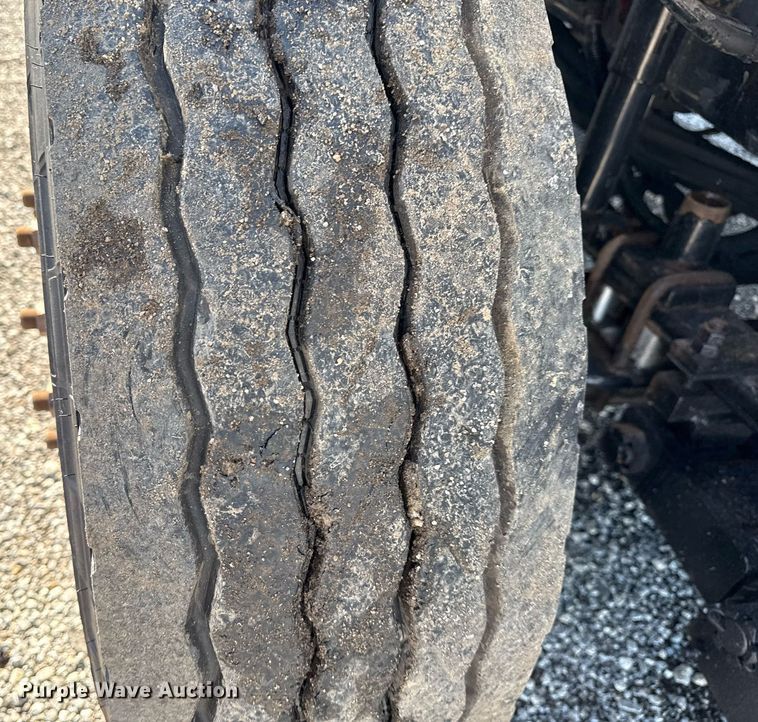 image for item EG5933 2006 Freightliner Business Class M2 Crew Cab utility / service truck