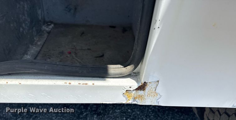 image for item EG5937 2015 Ford F750 Super Duty cable placer bucket truck