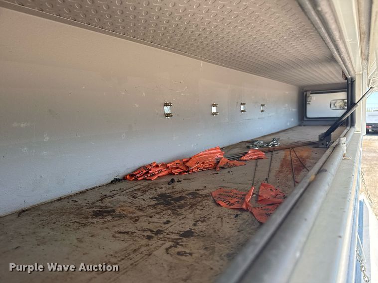 image for item EG5937 2015 Ford F750 Super Duty cable placer bucket truck