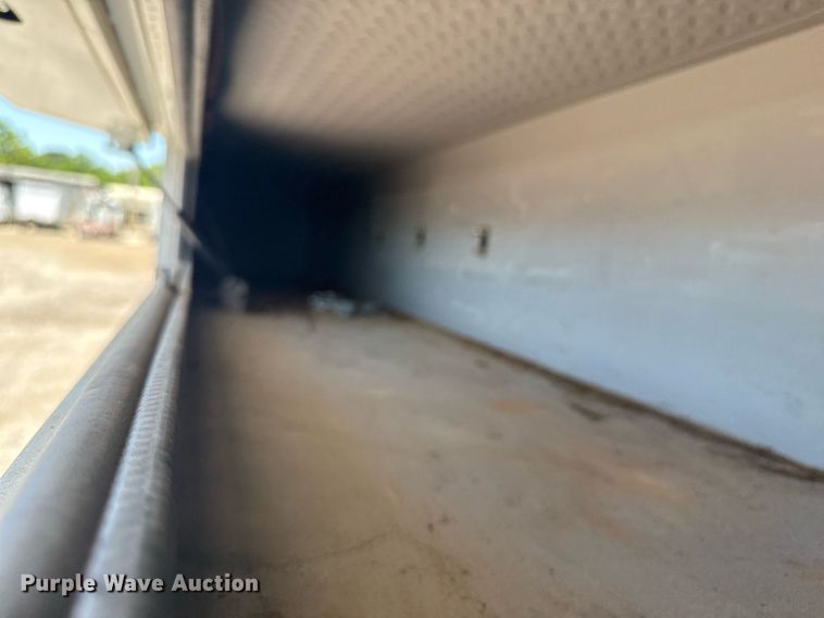 image for item EG5937 2015 Ford F750 Super Duty cable placer bucket truck