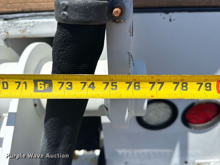 image for item EG5937 2015 Ford F750 Super Duty cable placer bucket truck