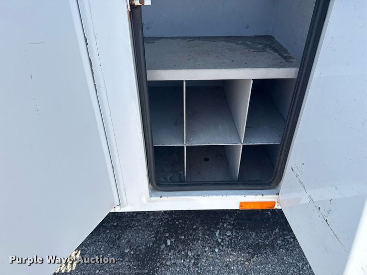 image for item EG5937 2015 Ford F750 Super Duty cable placer bucket truck