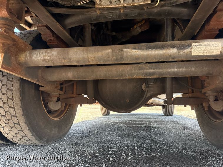 image for item EG5937 2015 Ford F750 Super Duty cable placer bucket truck