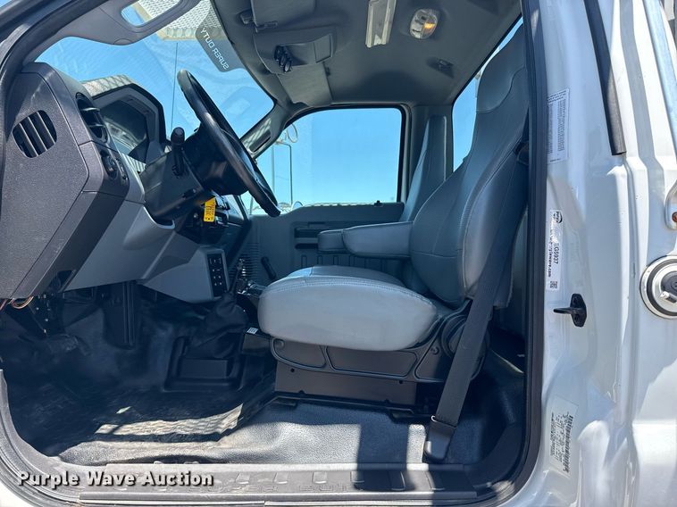 image for item EG5937 2015 Ford F750 Super Duty cable placer bucket truck