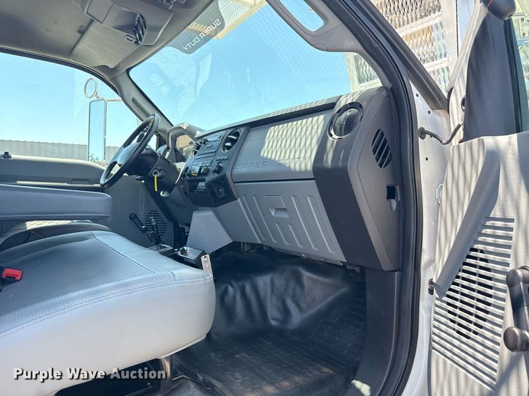 image for item EG5937 2015 Ford F750 Super Duty cable placer bucket truck