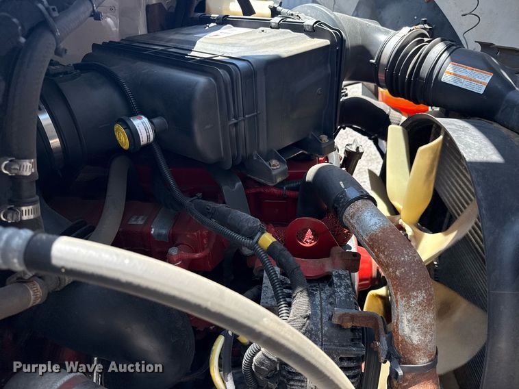 image for item EG5937 2015 Ford F750 Super Duty cable placer bucket truck