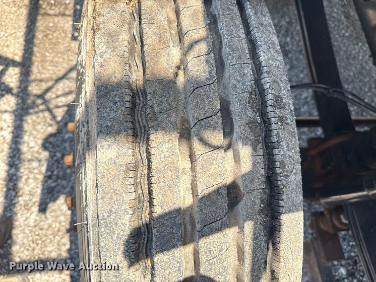 image for item EG5937 2015 Ford F750 Super Duty cable placer bucket truck