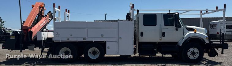 image for item EG5942 2009 International 7500 Crew Cab crane truck