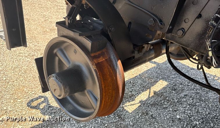 image for item EG5942 2009 International 7500 Crew Cab crane truck