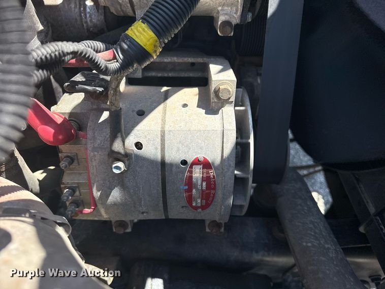 image for item EG5942 2009 International 7500 Crew Cab crane truck