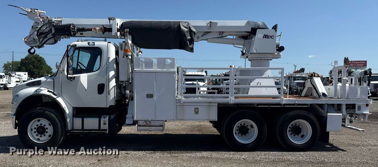 image for item EG5948 2013 Freightliner Business Class M2 digger derrick truck